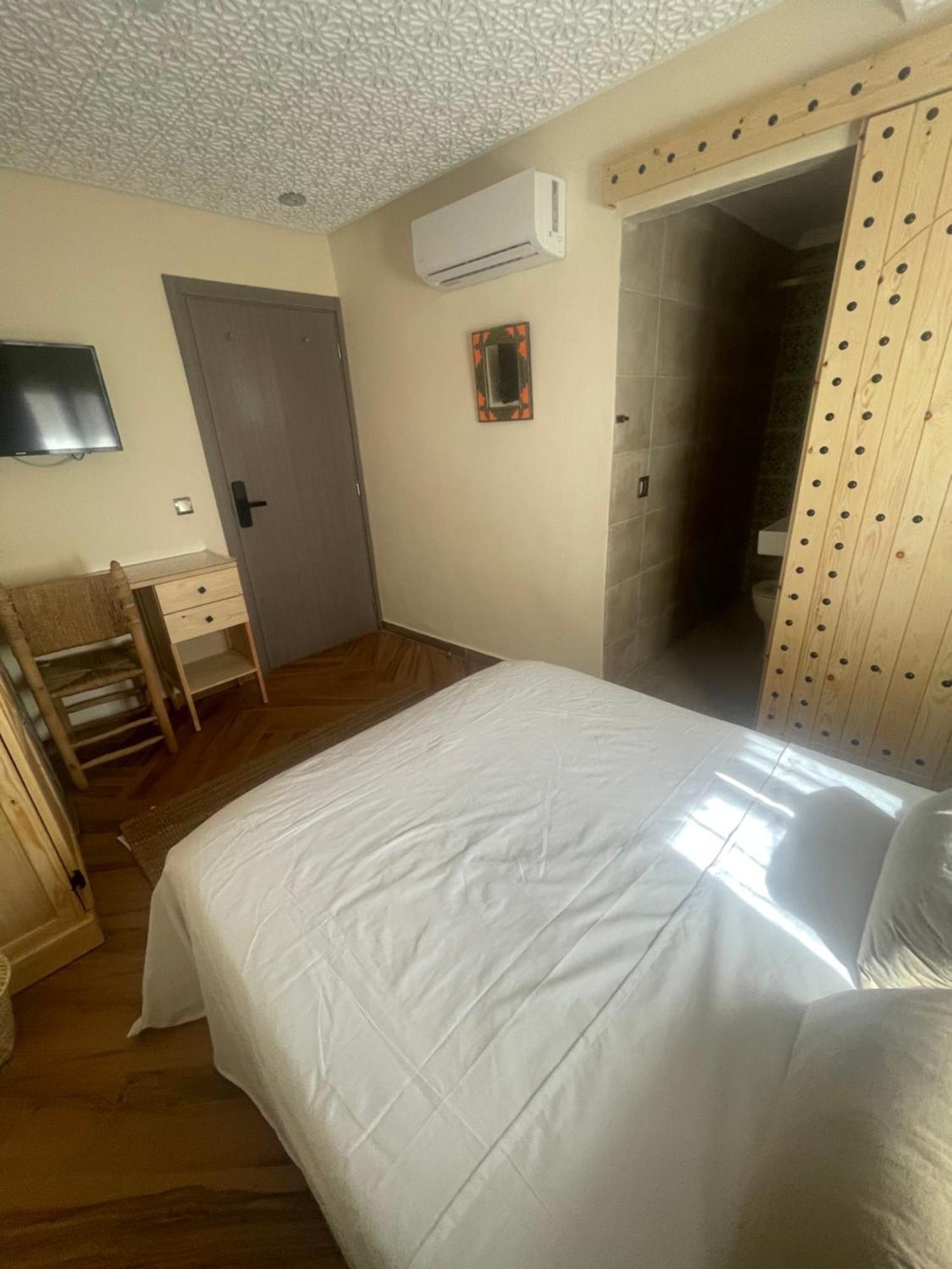 Anni Guesthouse Hostel Martil Exteriör bild